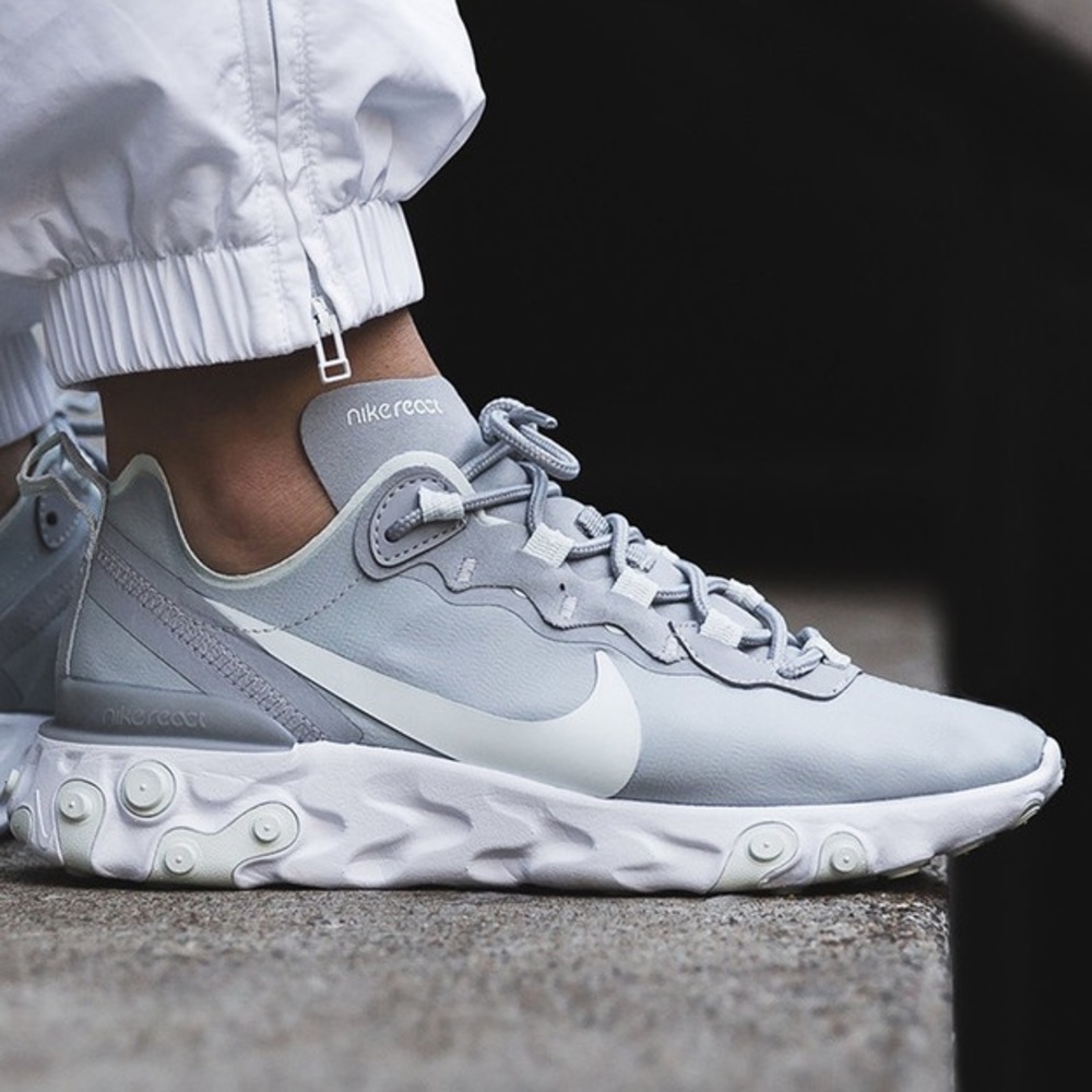 Womens Nike React Element 55